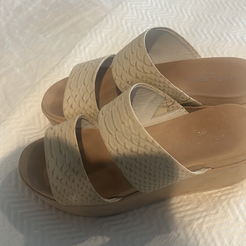 J/Slides Nyc Platform Sandals Size 7 - image 3